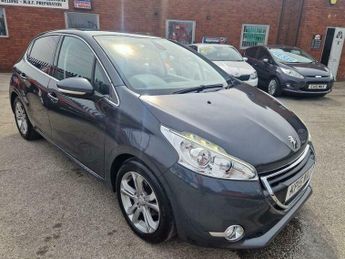 Peugeot 208 1.6 e-HDi Allure Euro 5 (s/s) 5dr