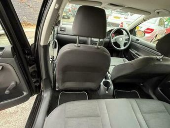 Volkswagen Golf 1.4 S 5dr