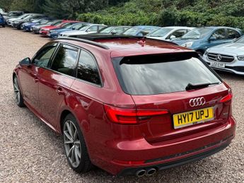 Audi A4 AVANT TDI QUATTRO S LINE