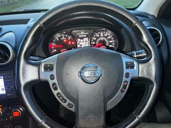 Nissan Qashqai+2 2.0 dCi n-tec 2WD Euro 5 5dr