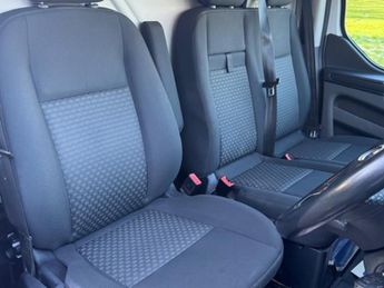 Ford Transit Custom 2.0 300 EcoBlue Trend Auto L1 H1 Euro 6 (s/s) 5dr