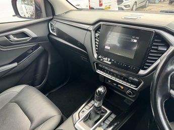 Isuzu D-Max DL40 1.9 TD DOUBLE CAB AUTOMATIC PICK UP 4X4 AIR CON APPLE CARPL