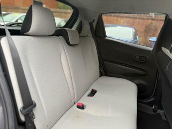Toyota Yaris 1.33 Dual VVT-i Icon Multidrive S Euro 5 5dr