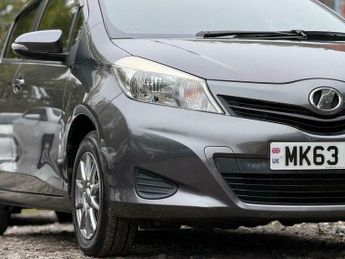 Toyota Yaris 1.33 Dual VVT-i Icon Multidrive S Euro 5 5dr