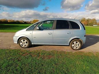 Vauxhall Meriva 1.6i 16v Design Easytronic 5dr