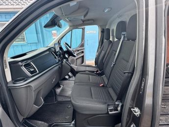 Ford Transit Custom 280 LIMITED P/V ECOBLUE L1 H1 *AUTOMATIC* AIR CON SAT NAV EURO 6