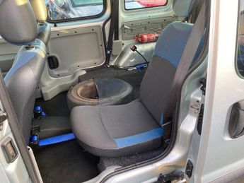 Renault Kangoo AUTHENTIQUE 16V E4