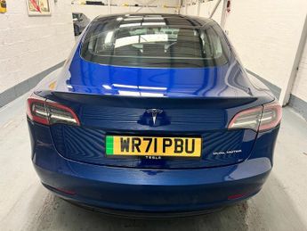 Tesla Model 3 LONG RANGE AWD