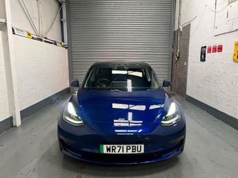 Tesla Model 3 LONG RANGE AWD