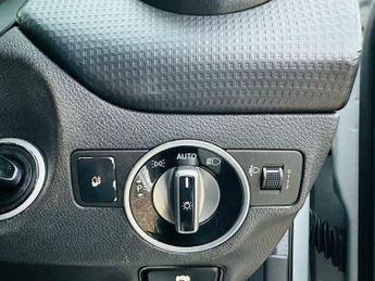 Mercedes-Benz A Class 1.5 A180 CDI SE 7G-DCT Euro 5 (s/s) 5dr