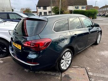 Vauxhall Astra ELITE -AUTO, 1 FORMER OWNER, ONLY 61688 MILES, PARKING SENSORS, 