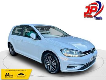 Volkswagen Golf SE NAVIGATION TSI EVO