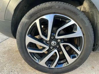 Vauxhall Grandland X 1.2 Turbo Elite Nav Auto Euro 6 (s/s) 5dr