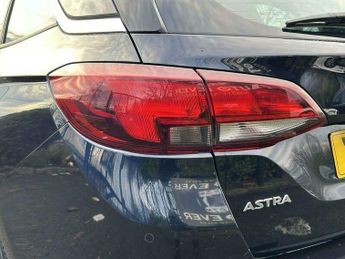 Vauxhall Astra 1.4i Turbo Elite Nav Sports Tourer Auto Euro 6 (s/s) 5dr