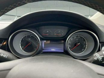 Vauxhall Astra 1.4i Turbo Elite Nav Sports Tourer Auto Euro 6 (s/s) 5dr