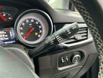 Vauxhall Astra 1.4i Turbo Elite Nav Sports Tourer Auto Euro 6 (s/s) 5dr