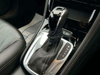 Vauxhall Astra 1.4i Turbo Elite Nav Sports Tourer Auto Euro 6 (s/s) 5dr