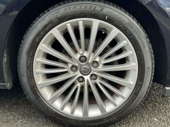 Vauxhall Astra 1.4i Turbo Elite Nav Sports Tourer Auto Euro 6 (s/s) 5dr