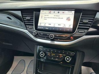 Vauxhall Astra 1.4i Turbo Elite Nav Sports Tourer Auto Euro 6 (s/s) 5dr