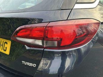 Vauxhall Astra 1.4i Turbo Elite Nav Sports Tourer Auto Euro 6 (s/s) 5dr