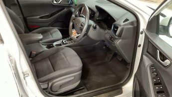 Hyundai Ioniq 1.6 h-GDi Premium DCT Euro 6 (s/s) 5dr