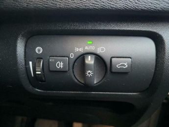 Volvo V40 2.0 D3 Momentum Auto Euro 6 (s/s) 5dr