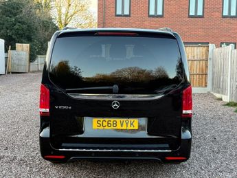 Mercedes V Class V 250 D AMG LINE XL