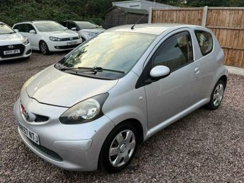 Toyota AYGO VVT-I +