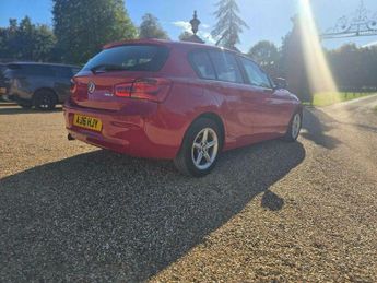 BMW 1 SERIES 2.0 118d SE Auto Euro 6 (s/s) 5dr