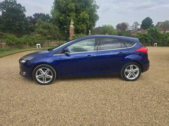 Ford Focus 1.0T EcoBoost Titanium Auto Euro 6 (s/s) 5dr