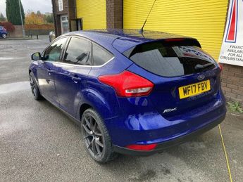 Ford Focus 1.0T EcoBoost Zetec Edition Hatchback 5dr Petrol Auto Euro 6 (s/