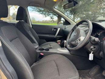 Nissan Qashqai 2.0 Acenta CVT 5dr