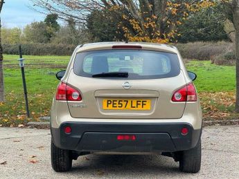 Nissan Qashqai 2.0 Acenta CVT 5dr