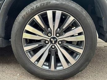 Mitsubishi Outlander JURO