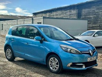 Renault Scenic 1.5 dCi ENERGY Dynamique TomTom Euro 5 (s/s) 5dr