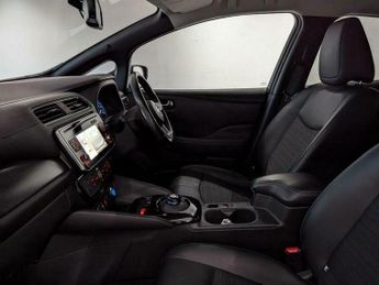 Nissan Leaf 40kWh N-Connecta Auto 5dr