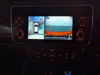 Nissan Leaf 40kWh N-Connecta Auto 5dr