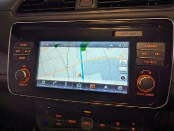 Nissan Leaf 40kWh N-Connecta Auto 5dr