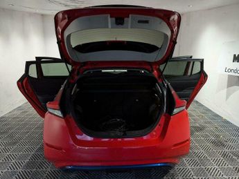Nissan Leaf 40kWh N-Connecta Auto 5dr