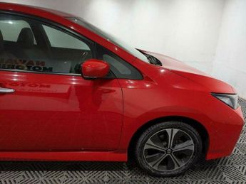 Nissan Leaf 40kWh N-Connecta Auto 5dr