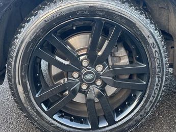 Land Rover Discovery 3.0 SD V6 Landmark SUV 5dr Diesel Auto 4WD Euro 6 (s/s) (256 bhp