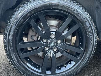 Land Rover Discovery 3.0 SD V6 Landmark SUV 5dr Diesel Auto 4WD Euro 6 (s/s) (256 bhp