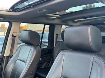 Land Rover Discovery 3.0 SD V6 Landmark SUV 5dr Diesel Auto 4WD Euro 6 (s/s) (256 bhp