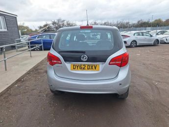 Vauxhall Meriva 1.4 16V Exclusiv MPV 5dr Petrol Manual Euro 5 (100 ps)