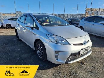 Toyota Prius 1.8 VVT-h T3 Hatchback 5dr Petrol Hybrid CVT Euro 5 (s/s) (136 p