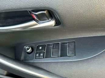 Toyota Corolla 1.8 VVT-h Icon CVT Euro 6 (s/s) 5dr