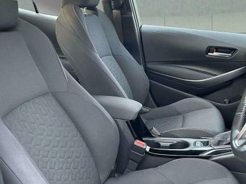 Toyota Corolla 1.8 VVT-h Icon CVT Euro 6 (s/s) 5dr