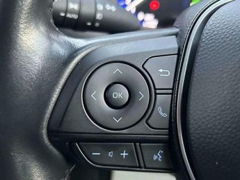 Toyota Corolla 1.8 VVT-h Icon CVT Euro 6 (s/s) 5dr