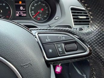 Audi Q3 1.4 TFSI CoD Black Edition S Tronic Euro 6 (s/s) 5dr