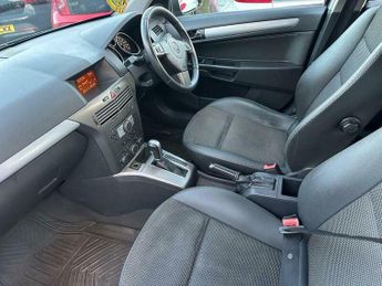 Vauxhall Astra 1.8i 16v Design 5dr